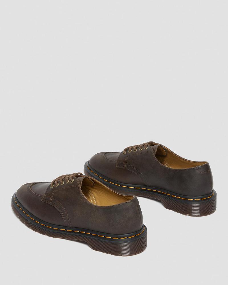 Dark / Brown Men's Dr Martens 2046 Crazy Horse Leather Oxfords Shoes | CA 610QMA